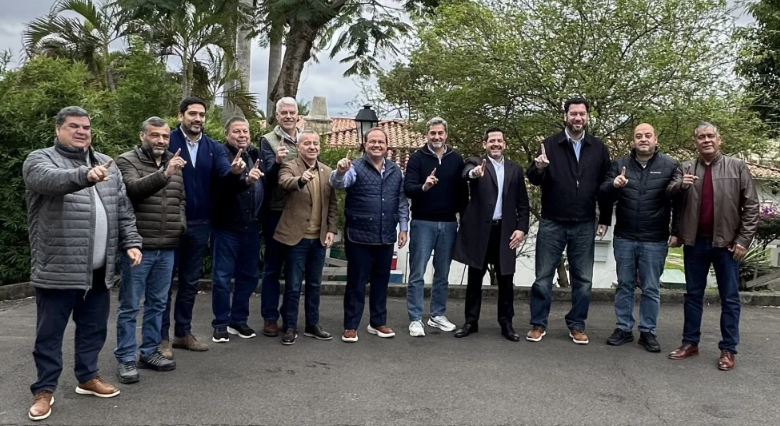 Arnoldo Wiens asegura que no olvidará la reunión entre ministros de la Corte, Santiago Peña y Horacio Cartes