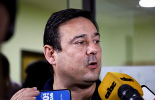 Buzarquis admite la falta de un proyecto creíble: la crisis de liderazgo que ya advertíamos en febrero