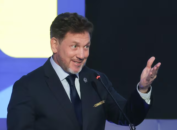 ¿Alejandro Domínguez, la carta que nadie esperaba? El cartismo se enreda y Peña enfrenta su primera gran pulseada por el 2028